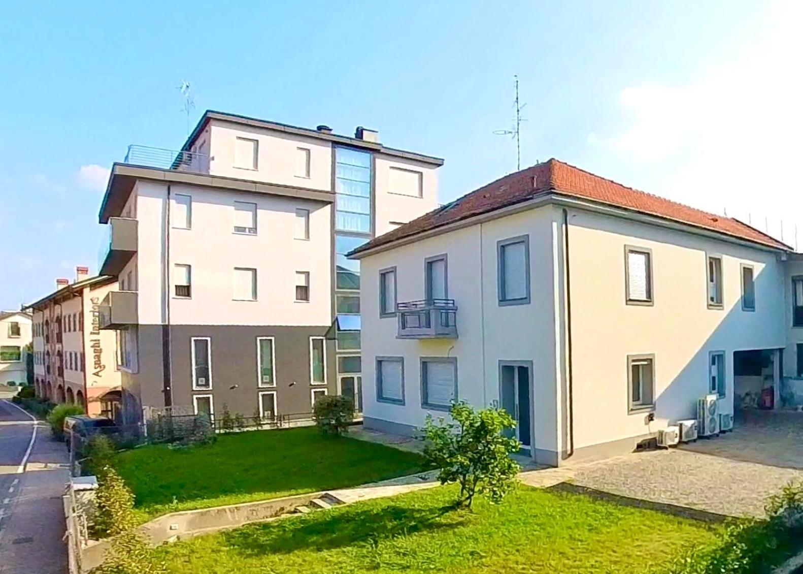 Villa Manzoni Meda Екстер'єр фото